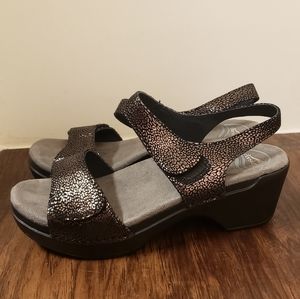 Dansko Sonnet Shimmer Sandal
